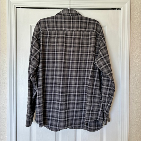 Columbia Flannel Shirt Men’s XL Gray Plaid Button Down Outdoor Layering Hiking - Picture 4 of 14
